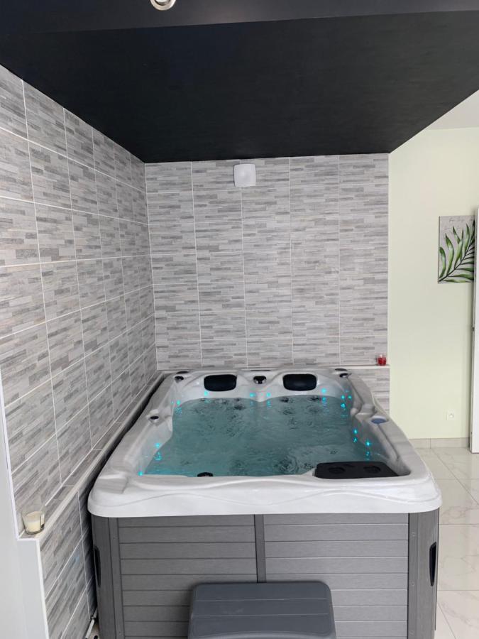Appartement Spa Gingko, N1 Valenciennes, Wifi, Netflix Aulnoy-lez-Valenciennes Екстериор снимка